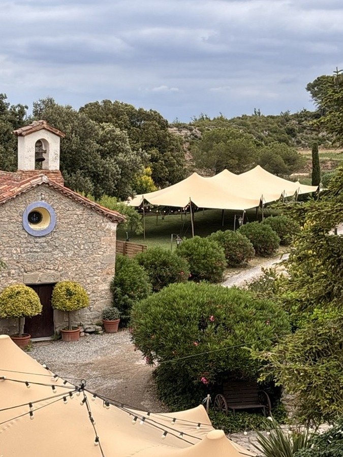 Chapel and bedouin tent - Sa Carpa
